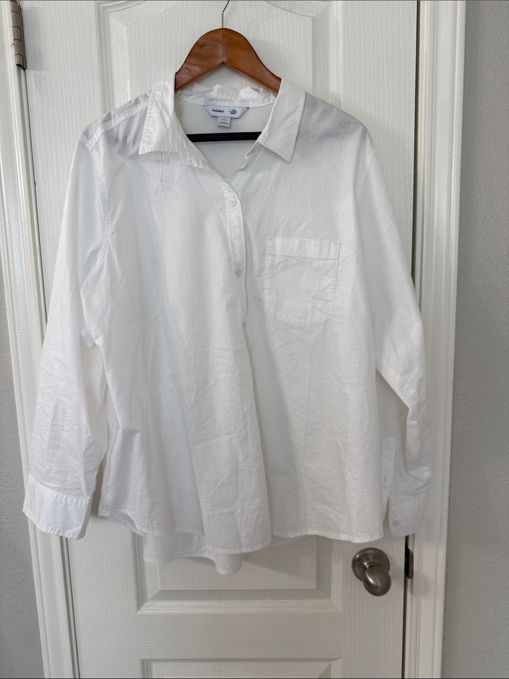 Old Navy Classic Button Up